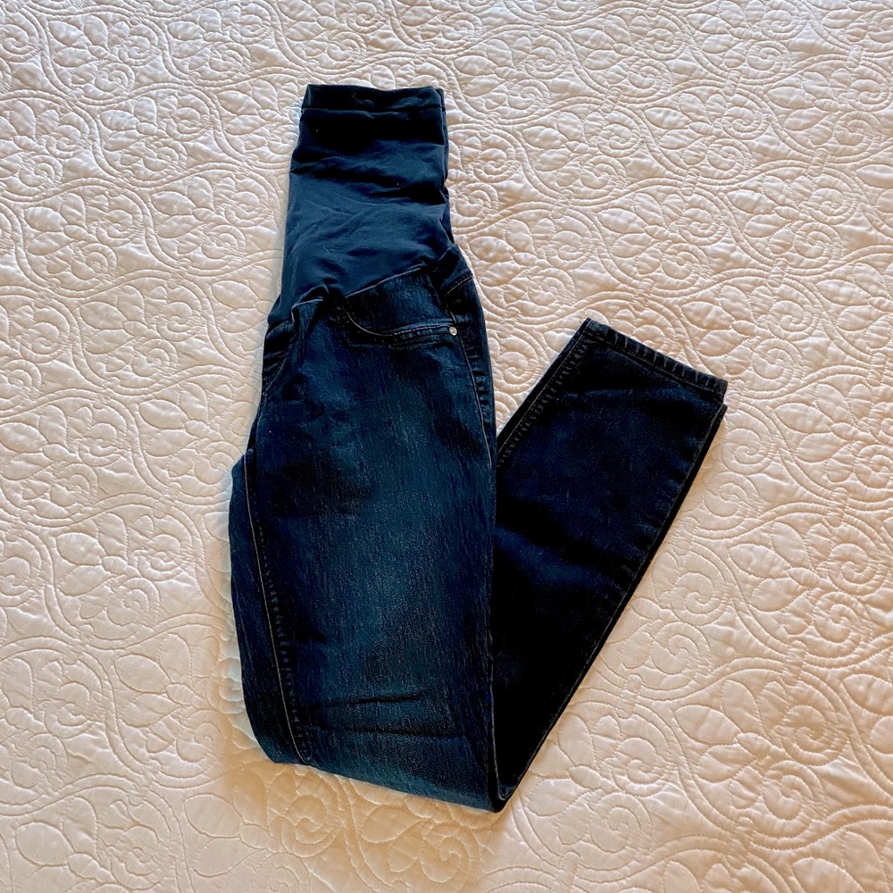 Maternity skinny jeans